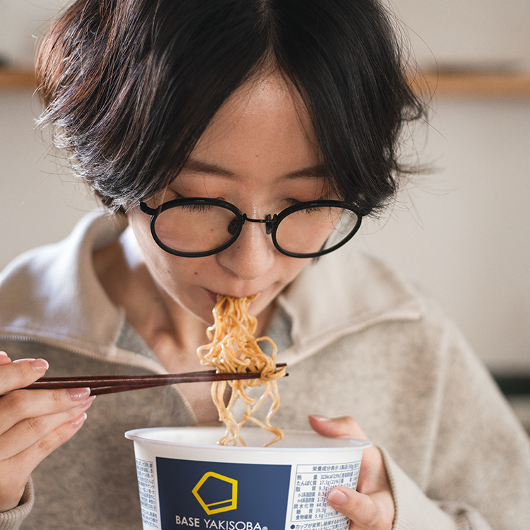 BASE YAKISOBA （ベースヤキソバ） 完全栄養食 BASE FOOD (ベースフード)